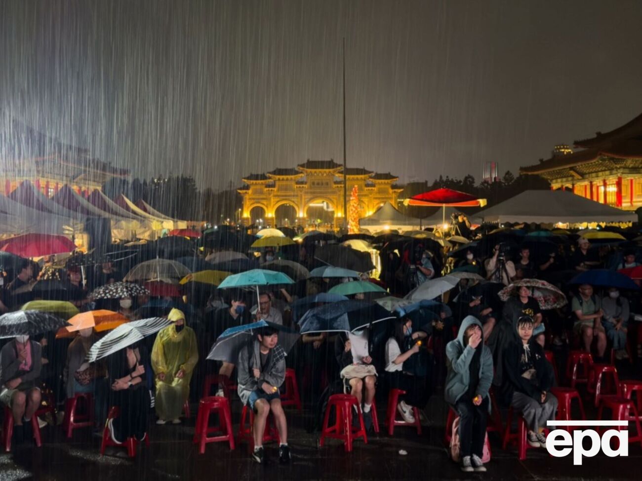 Количество осадков в Баодине за восемь часов превысило среднегодовую норму