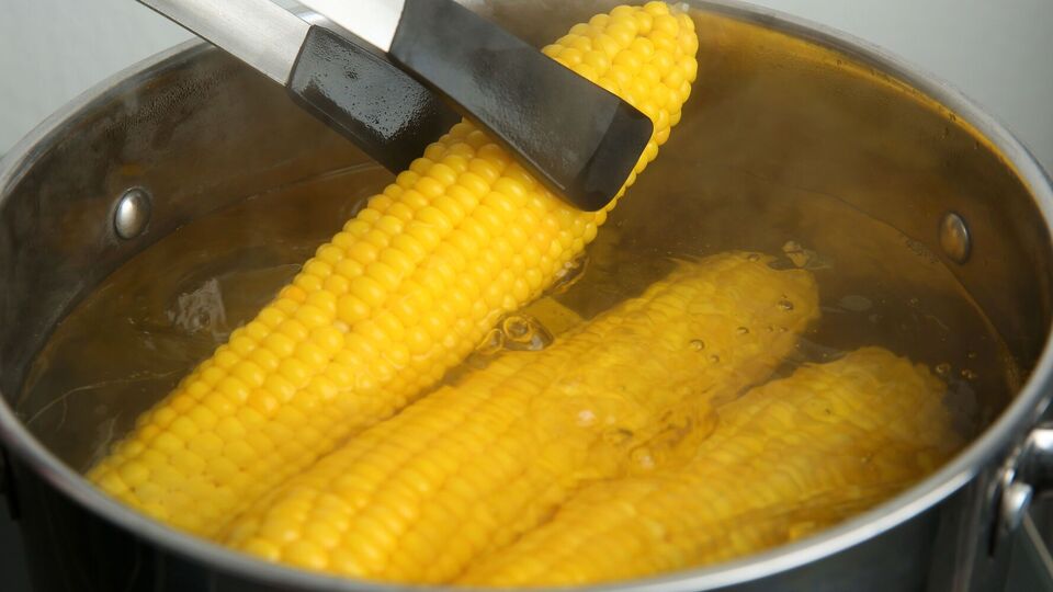 Кукуруза получится ароматной и аппетитной