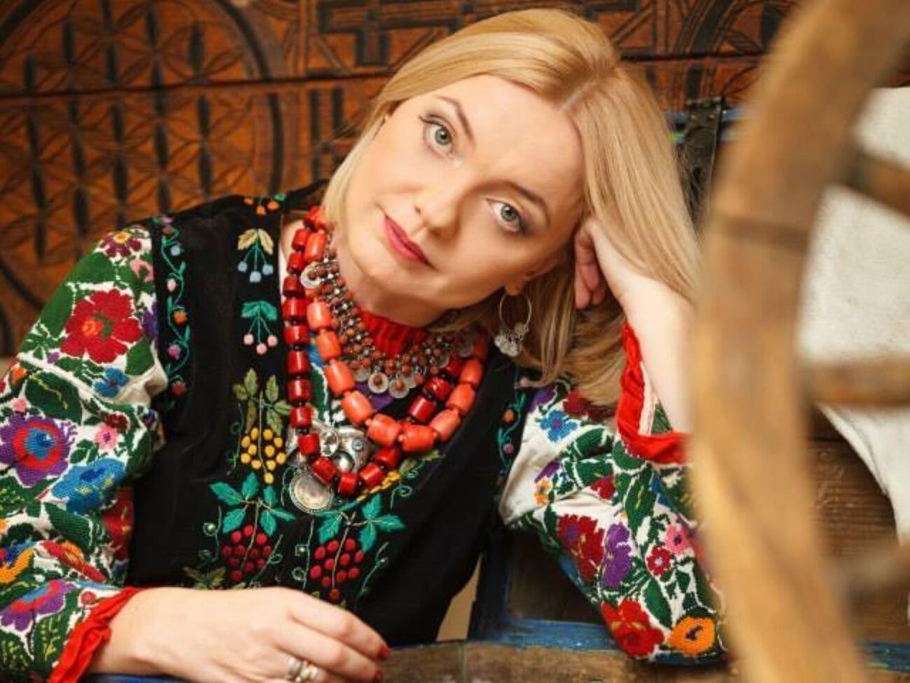 Ивановская заявила о необходимости на законодательном уровне урегулировать вопрос использования песен на русском языке в публичном пространстве