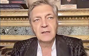 Аеропорти РФ перетворюються на колективні катівні. Це задоволення надовго