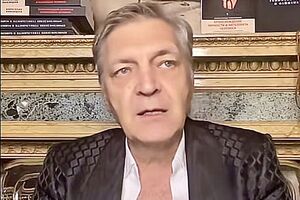Аэропорты РФ превращаются в коллективные пыточные. Это удовольствие надолго