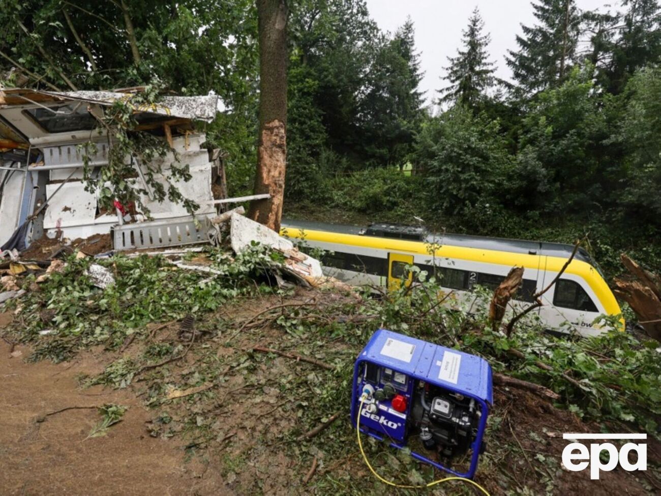 Серед постраждалих українців – чоловік і пара з двома неповнолітніми дітьми