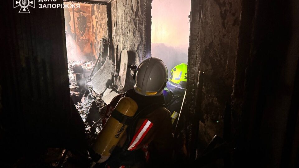 Оккупанты сбросили на колонию авиабомбы