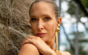 Осадчая: На начало наших отношений Юра уже год был разведен