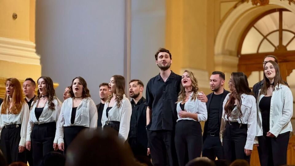 Соліст хору Яценко – лауреат усеукраїнського конкурсу хорових диригентів, доктор мистецтв