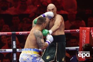 Фьюри проиграл Усику уже два боя