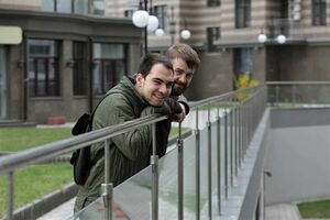 Мужчины сообщили суду, что они проживают вместе как гражданские партнеры с 2013 года