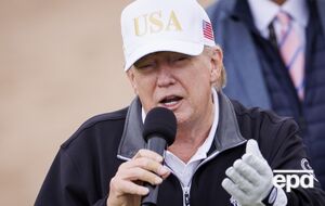 Президент США делает громкие заявления, но его шаги не всегда сопровождаются реальными действиями, подчеркнули в публикации