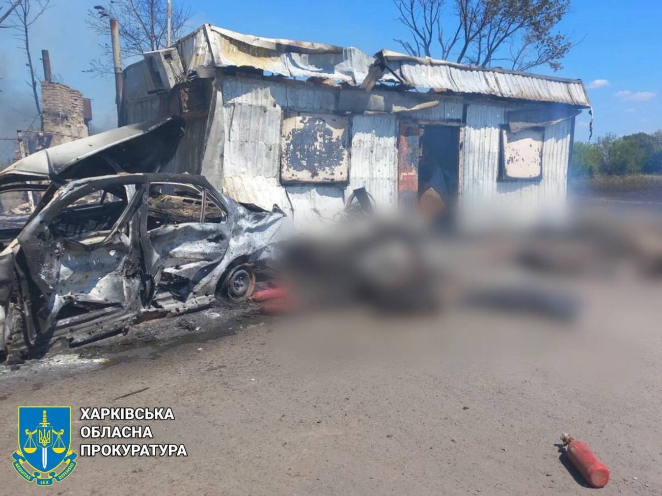 Россияне нанесли удар возле магазина, где люди стояли в очереди за водой