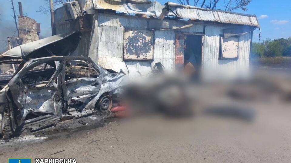 Росіяни завдали удару біля магазину, де люди стояли в черзі по воду