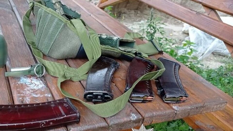 В ходе переговоров 63-летний мужчина не согласился сложить оружие и совершил самоубийство, сообщила полиция