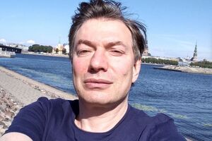 Они все перепутали. Китай и КНДР договорились заменить Путина клоуном Куклачевым