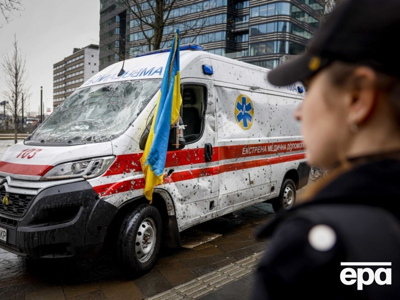 Россияне намеренно атакуют машины "скорой помощи"