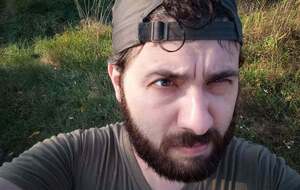 Сумасшедшая история: украинский боец один в полном окружении отбивался от россиян и смог прорваться к своим