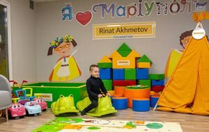 В музее "Голоса Мирных" появилась специальная коллекция историй мариупольцев, сообщил Фонд Рината Ахметова