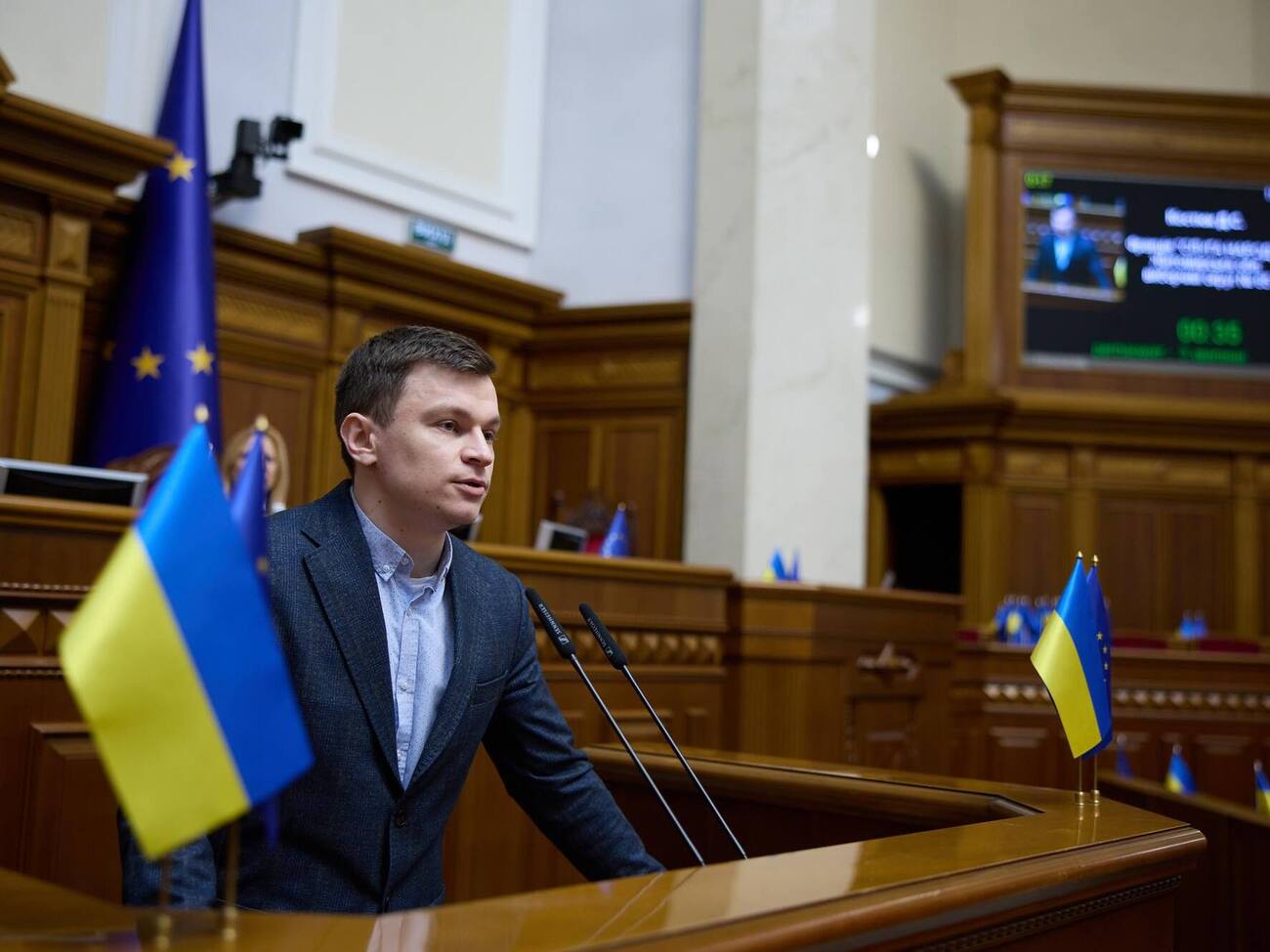 По словам Костюка, его выход из партии – это реакция на голосование нардепов на прошлой неделе