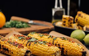 Кулінар експериментує зі смаками міксів кукурудзи й інших продуктів