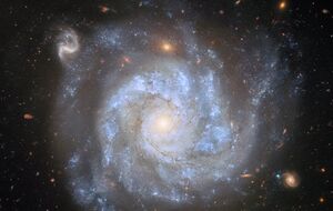 Телескоп не вперше звертає увагу на галактику