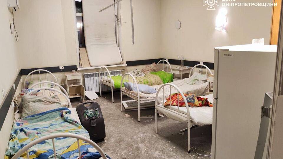 Россия ударила по роддому в Каменском 29 июля