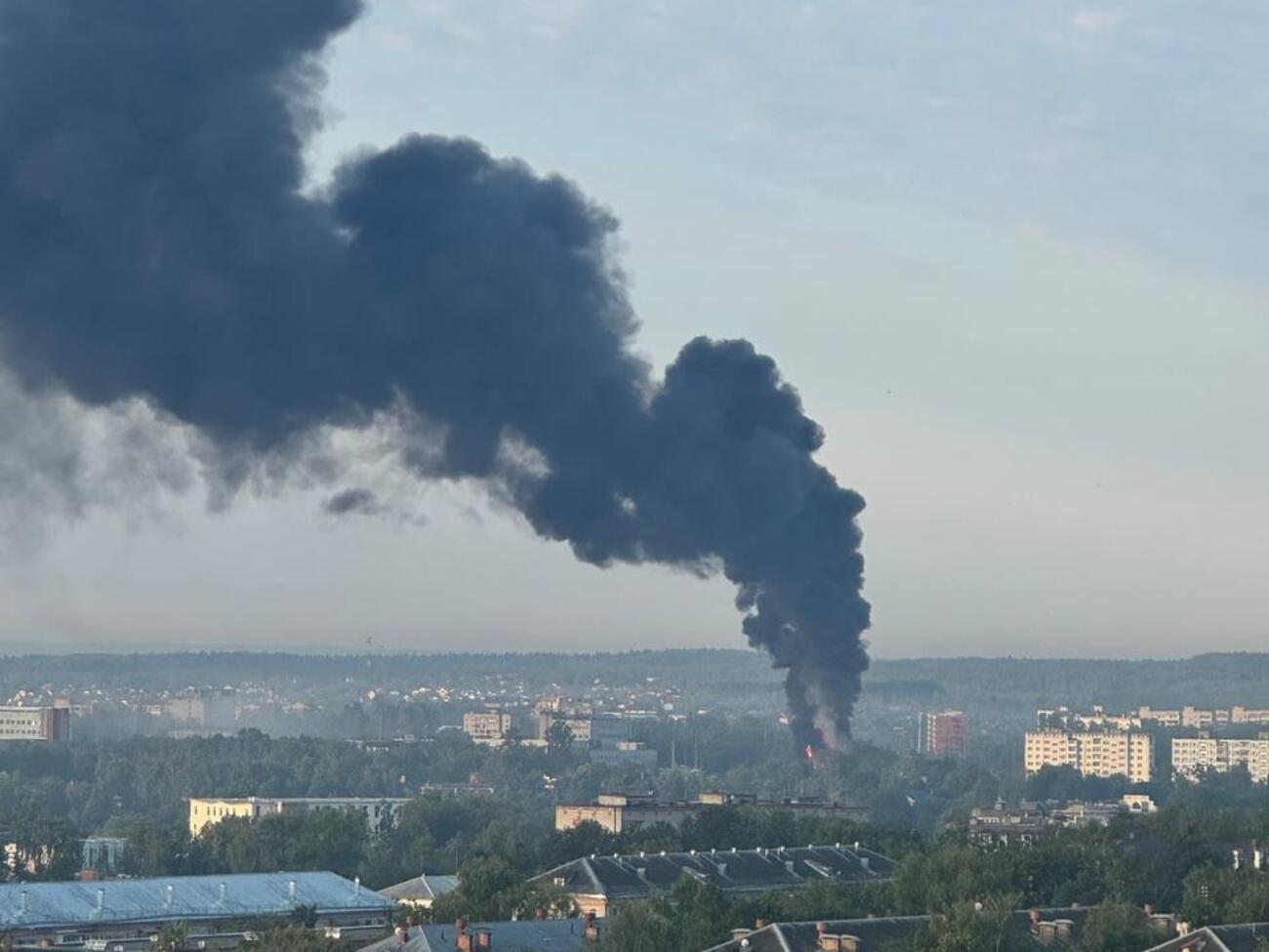 В Московской области после дроновой атаки произошел пожар