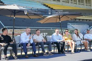 Худолеев привел примеры, как Россия политизирует спорт и использует атлетов в качестве инструментов гибридного воздействия