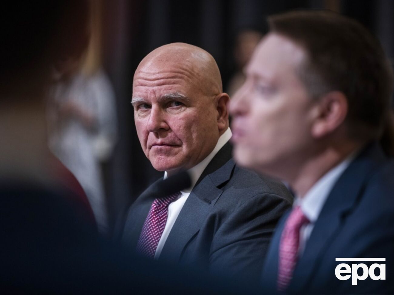 Макмастер: Путин создает иллюзию российской силы именно тогда, когда находится в критическом положении