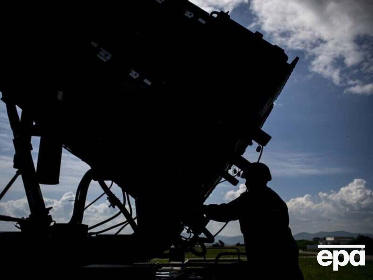 Раніше Україна намагалася купити системи Patriot безпосередньо у США, але без успіху