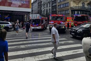 По данным чешского оператора, из-за обрыва высоковольтной линии частично отказали восемь крупных подстанций