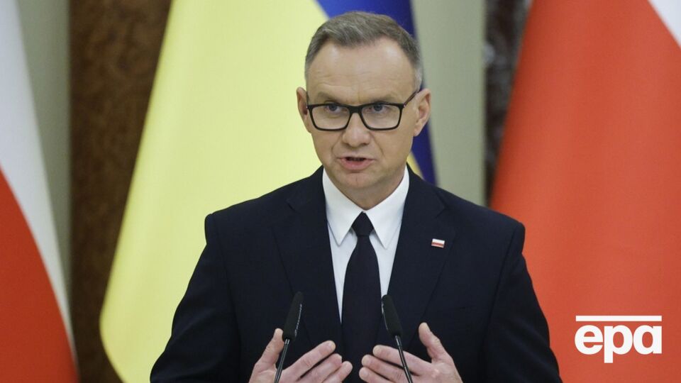 Зеленский напрасно критиковал Польшу, считает Дуда