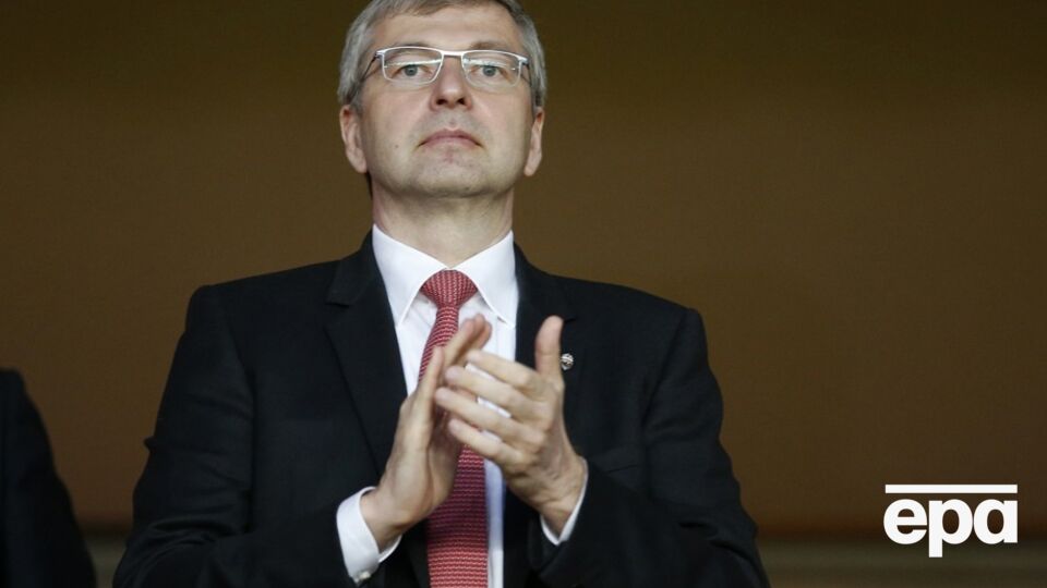 Риболовлєв протягом останніх років був залучений до судів у США і Європі