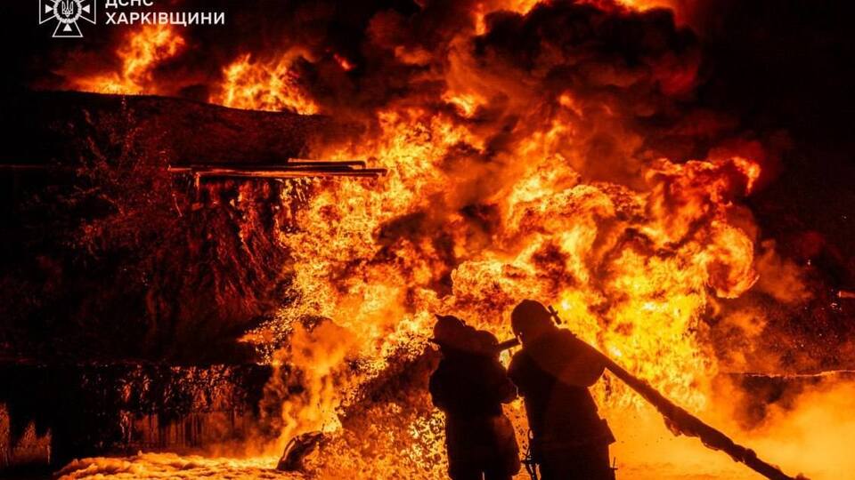 К ликвидации последствий привлекали 93 спасателя и 29 единиц техники ГСЧС