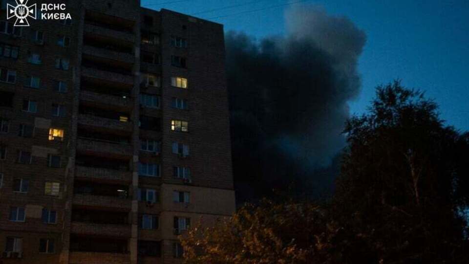 Тіло першої жертви рятувальники виявили в пошкодженій нежитловій будівлі у Святошинському районі