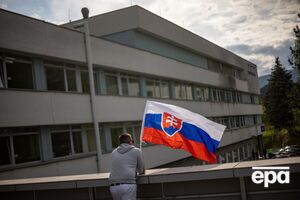 Словакия де-факто снова заблокировала принятие 18-го пакета санкций, говорится в статье