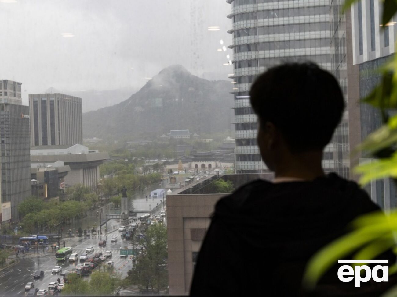 Росія хоче заповнити брак працівників на російських будівельних майданчиках кадрами з КНДР