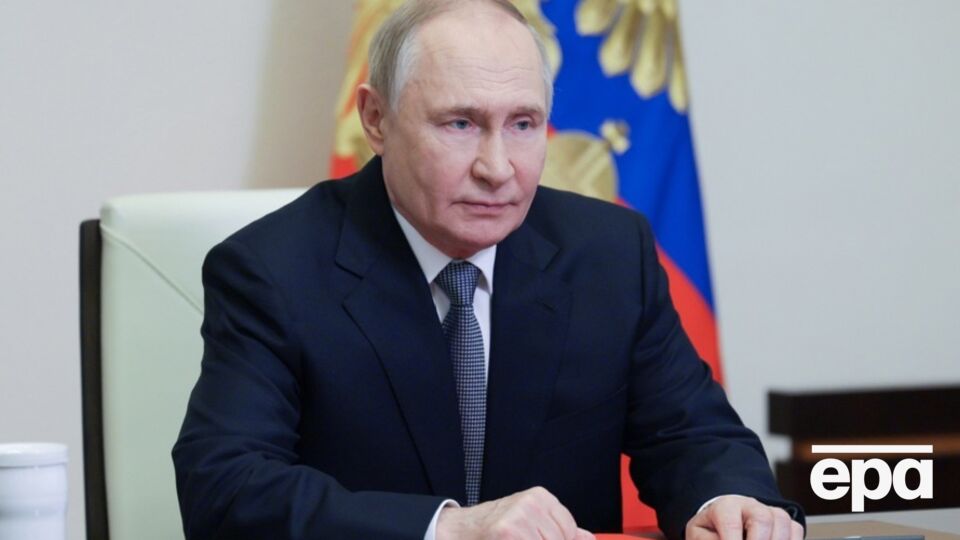 Путин не может посещать 125 стран