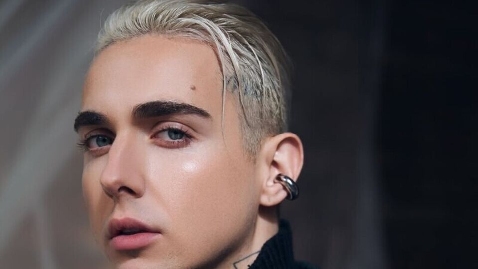 Melovin родился в 1997 году в Одессе