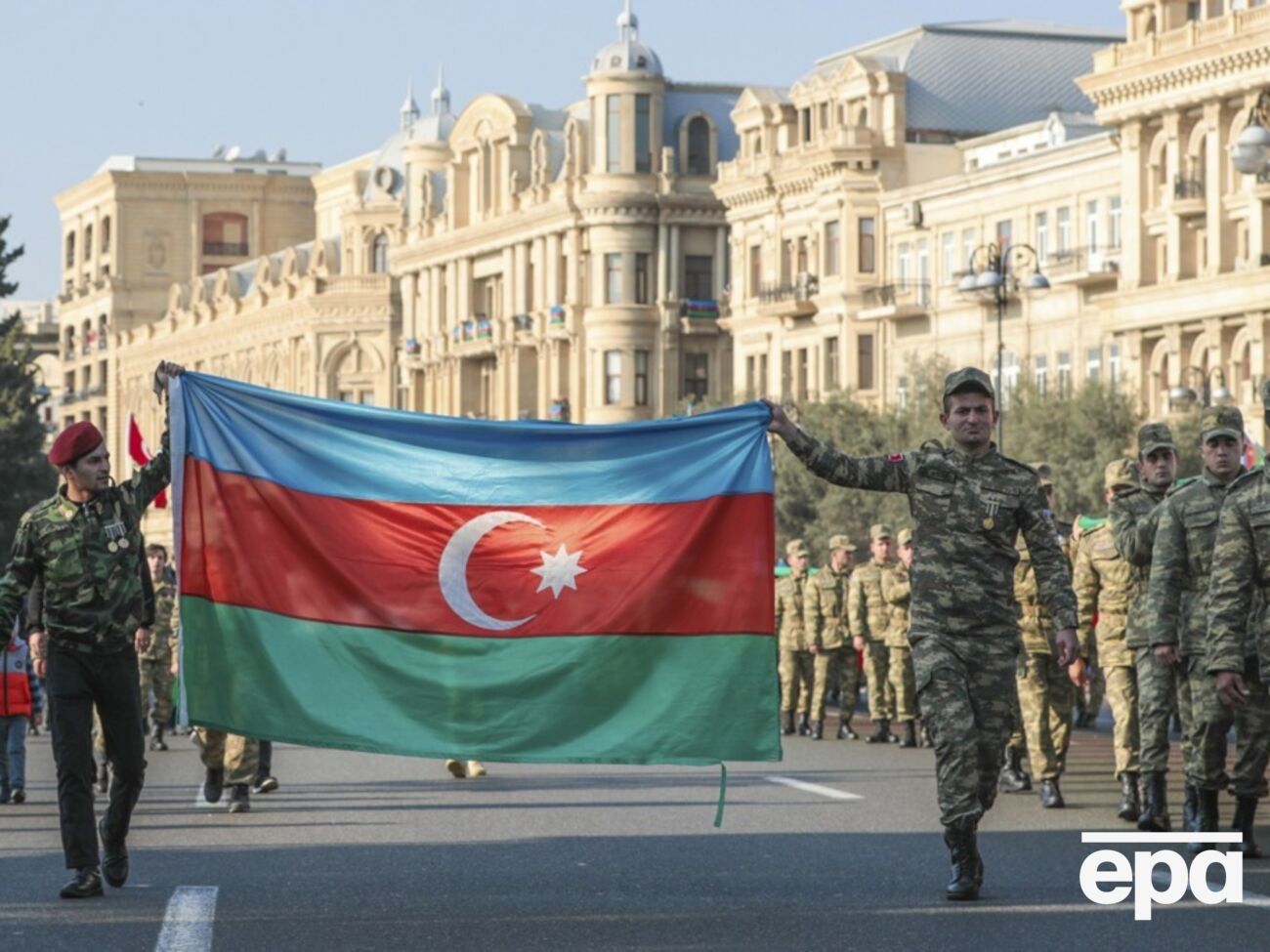 Российский пропагандистский канал, приближенный к минобороны РФ, назвал Азербайджан "такой же нелепостью, как и Украина"