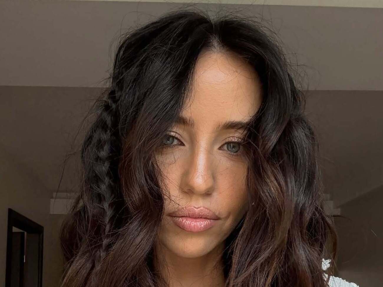 Дорофеева рассказывала, что в повседневной жизни не носит короткие юбки и шорты