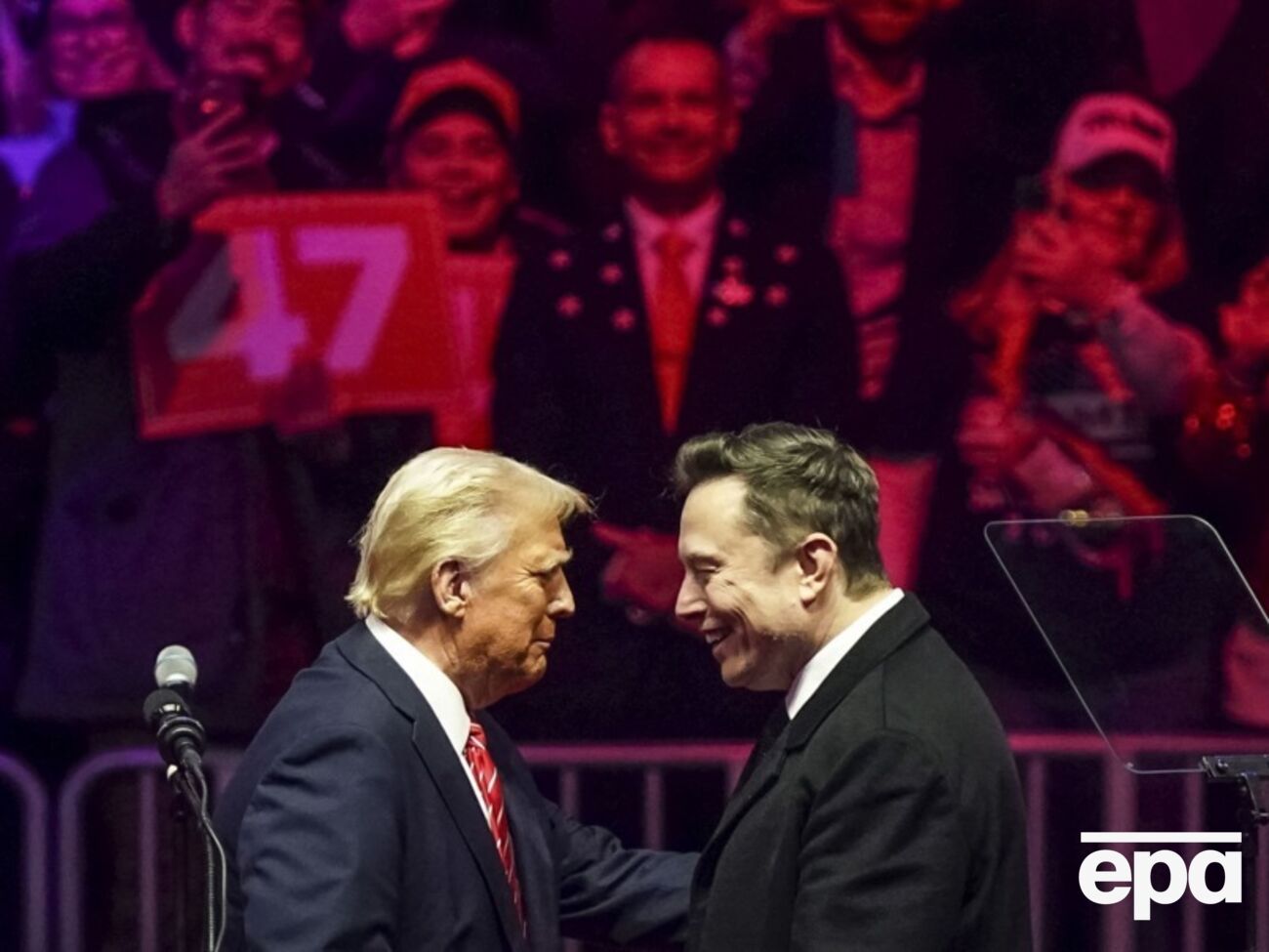 Маск превратился в "катастрофу" – Трамп