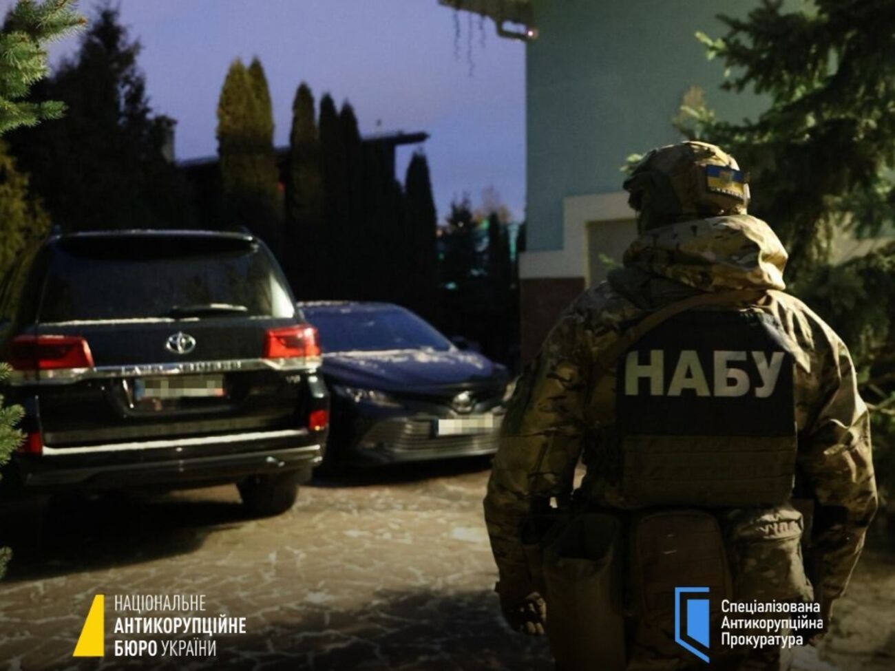 Недов должен последовать за Браверманом, иначе увольнять придется уже руководство НАБУ, заявили расследователи "Інформатору"