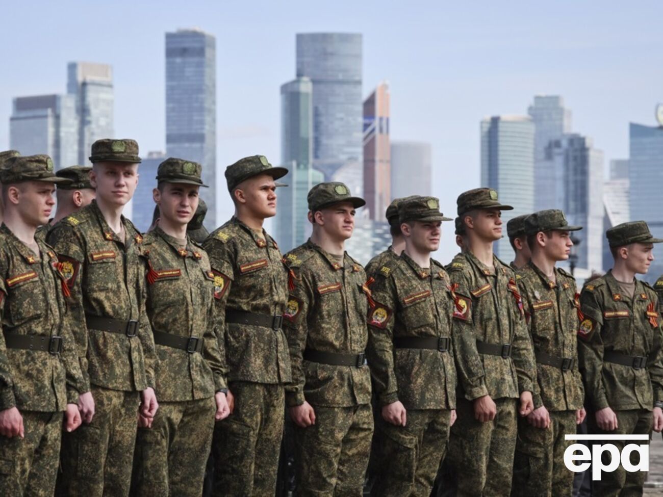 Російські військові вбили одного командира і скоїли замах на іншого