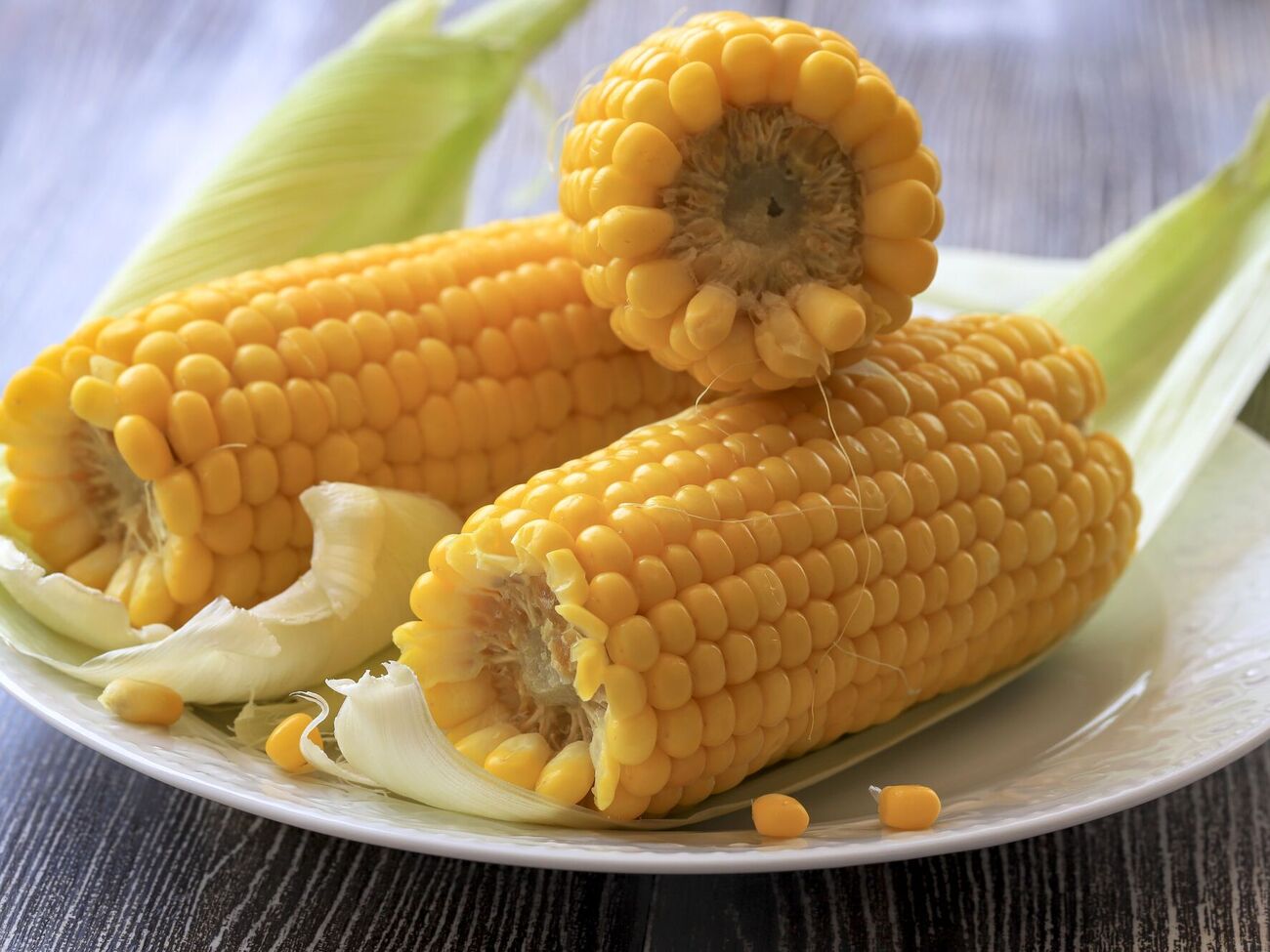 Блогер порадив готувати кукурудзу в мікрохвильовці