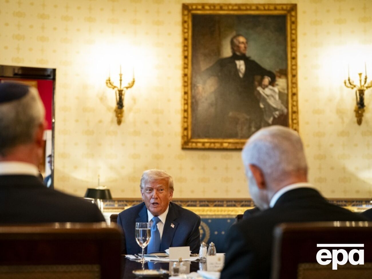 Заявление об Украине Трамп сделал перед ужином с Нетаньяху