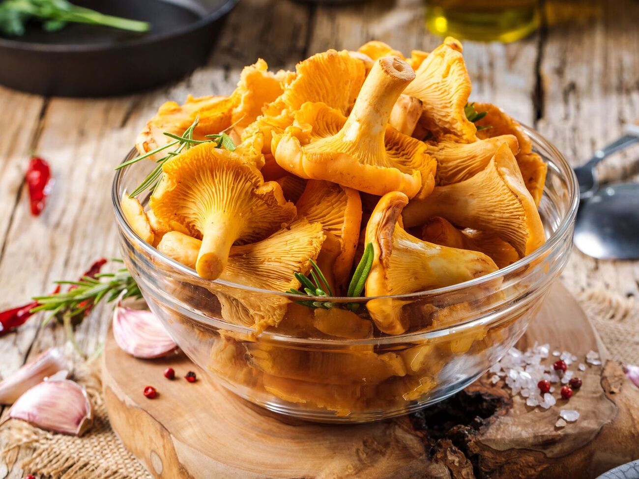 Лисички відмиються від піску