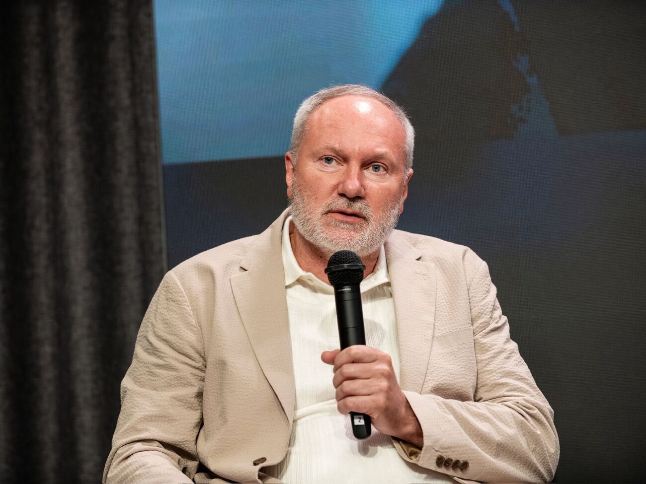 Гарантии защиты в рамках уголовного производства направлены против блокирования оборонных контрактов, пишет Фоменко