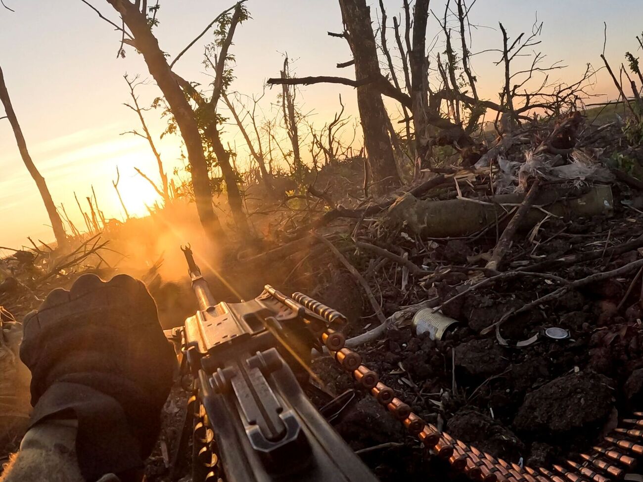 "2000 метров до Андреевки" – это вторая полнометражная лента Чернова о российско-украинской войне