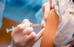 Безплатне одноразове щеплення проти ВПЛ для дівчат за національним календарем здійснюють у 75 країнах