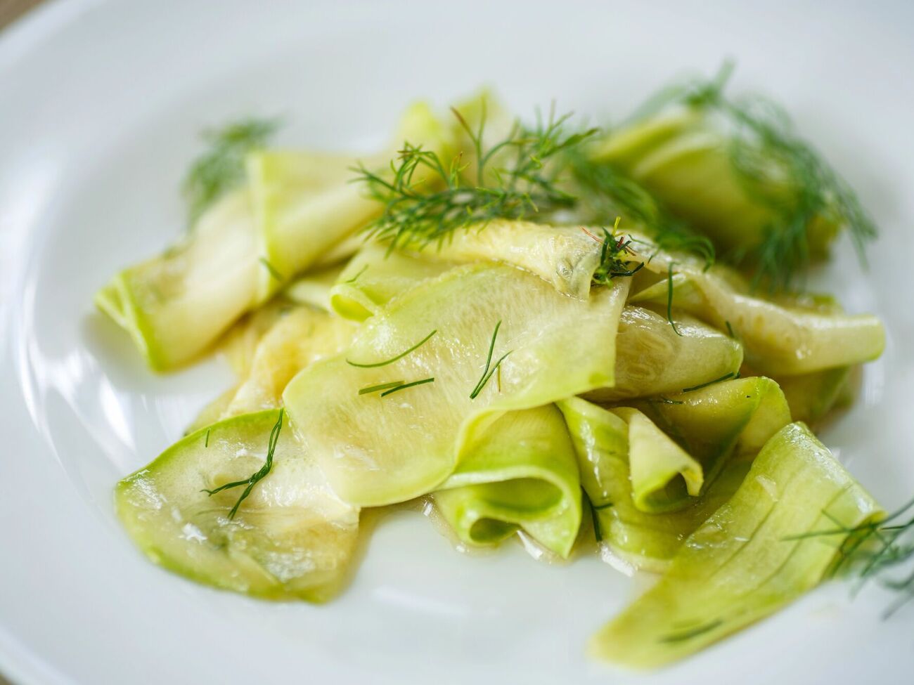 Кабачки должны настоюваться минимум 20 минут