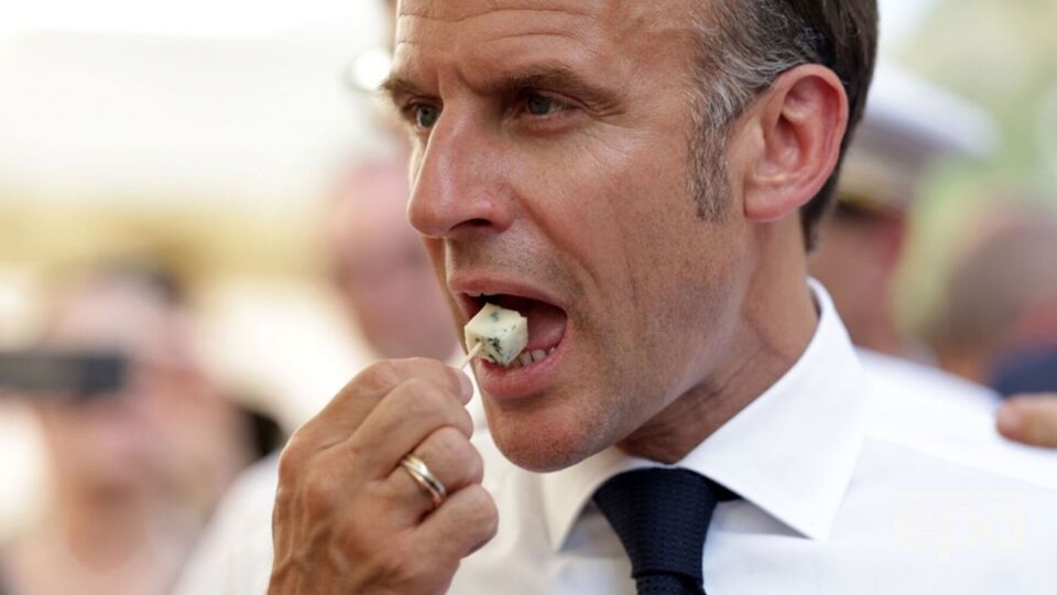 Макрон прибув у Великобританію із триденним візитом