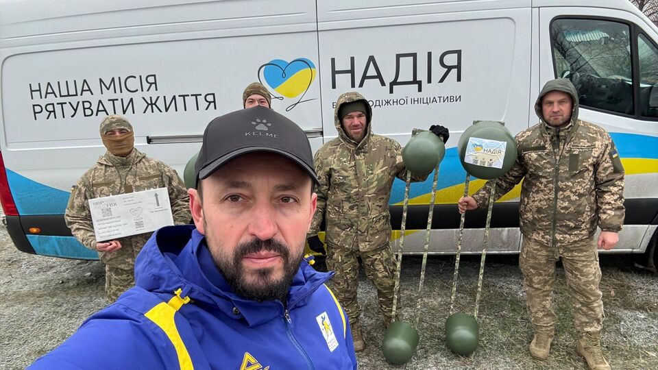 Благотворительный фонд молодежной инициативы "Надія" совместно с меценатами и партнерами провел более 270 гуманитарных миссий